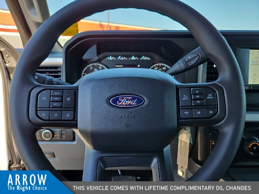 2027 Ford F-250SD XLT