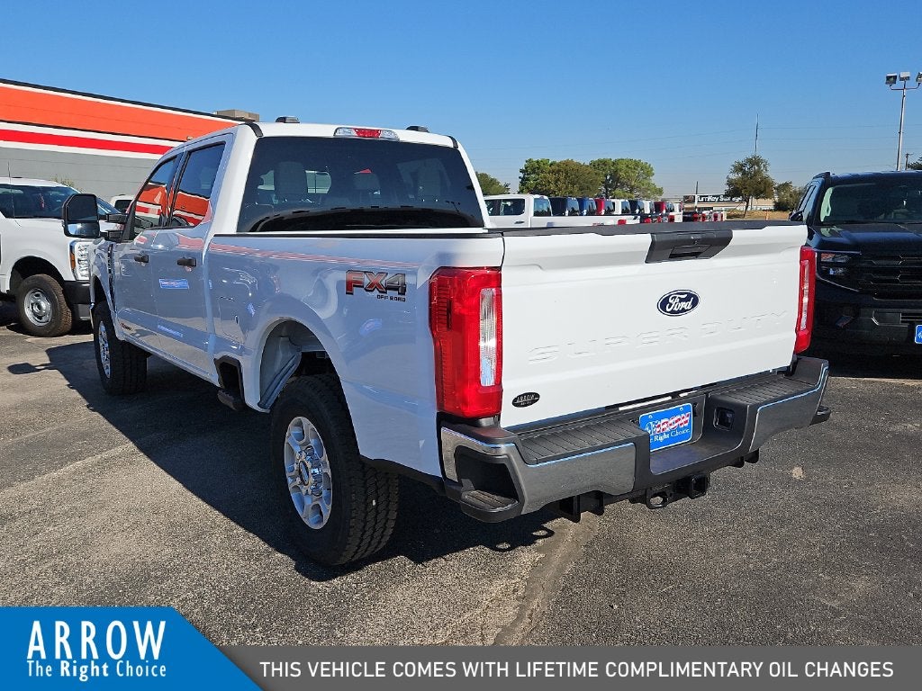 2027 Ford F-250SD XLT