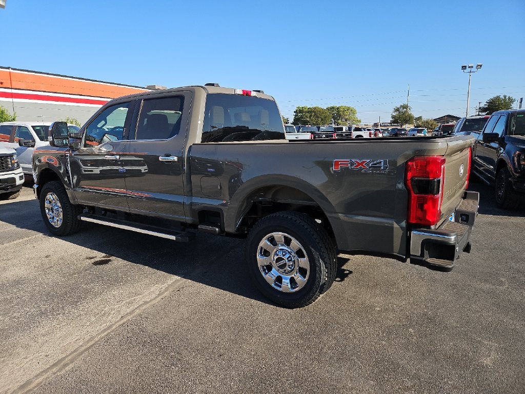 2027 Ford F-250SD Lariat