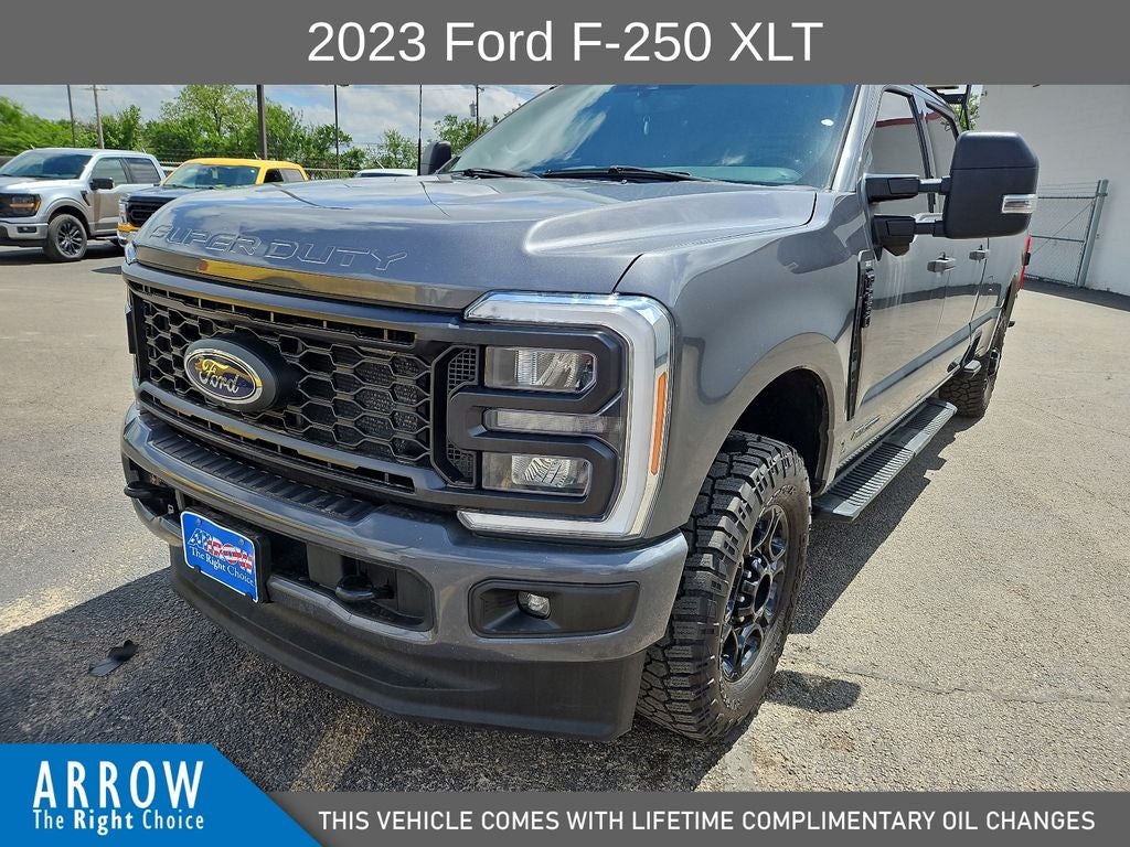 2023 Ford F-250SD XLT