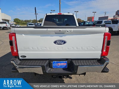 2027 Ford F-350SD Lariat