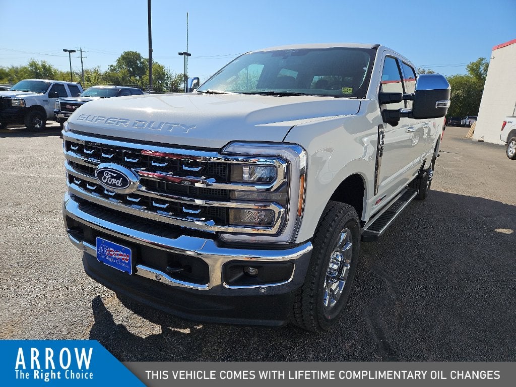 2027 Ford F-350SD Lariat