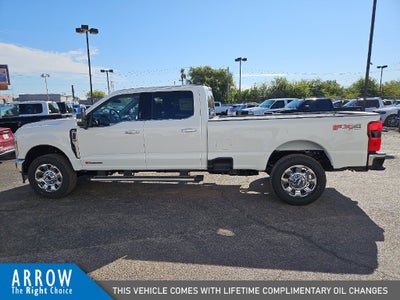 2027 Ford F-350SD Lariat
