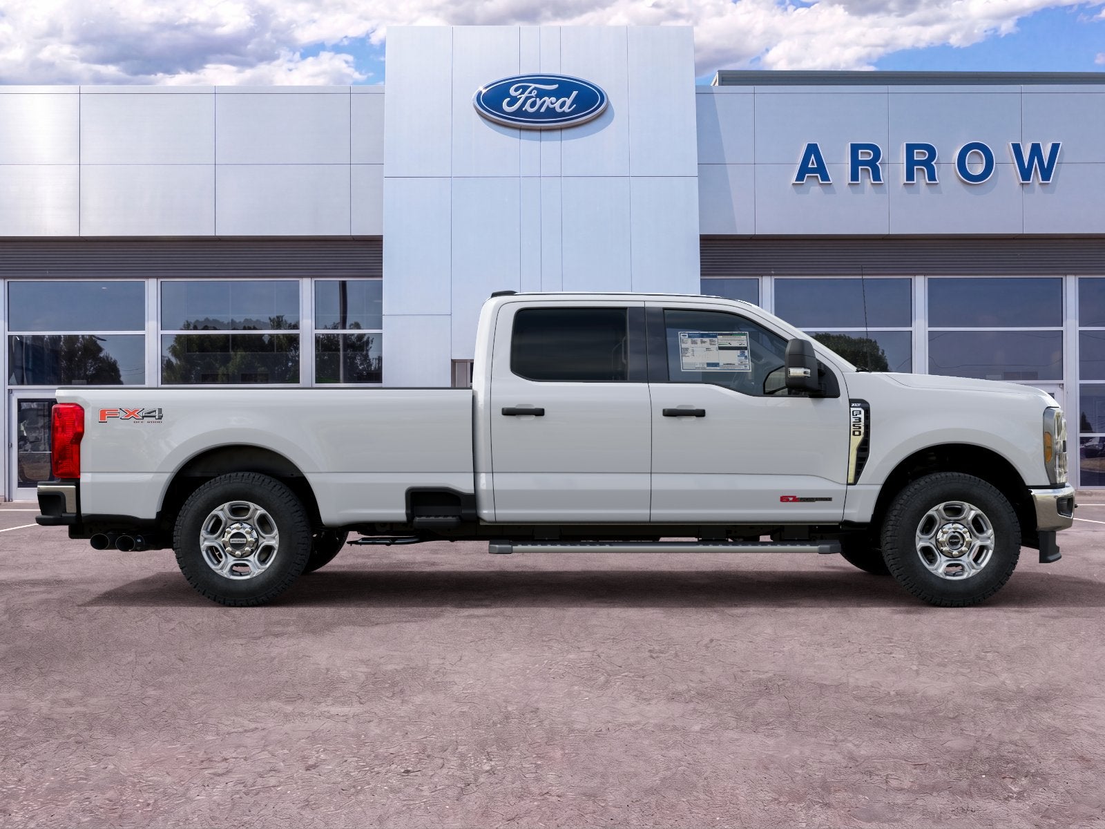 2027 Ford F-350SD XLT