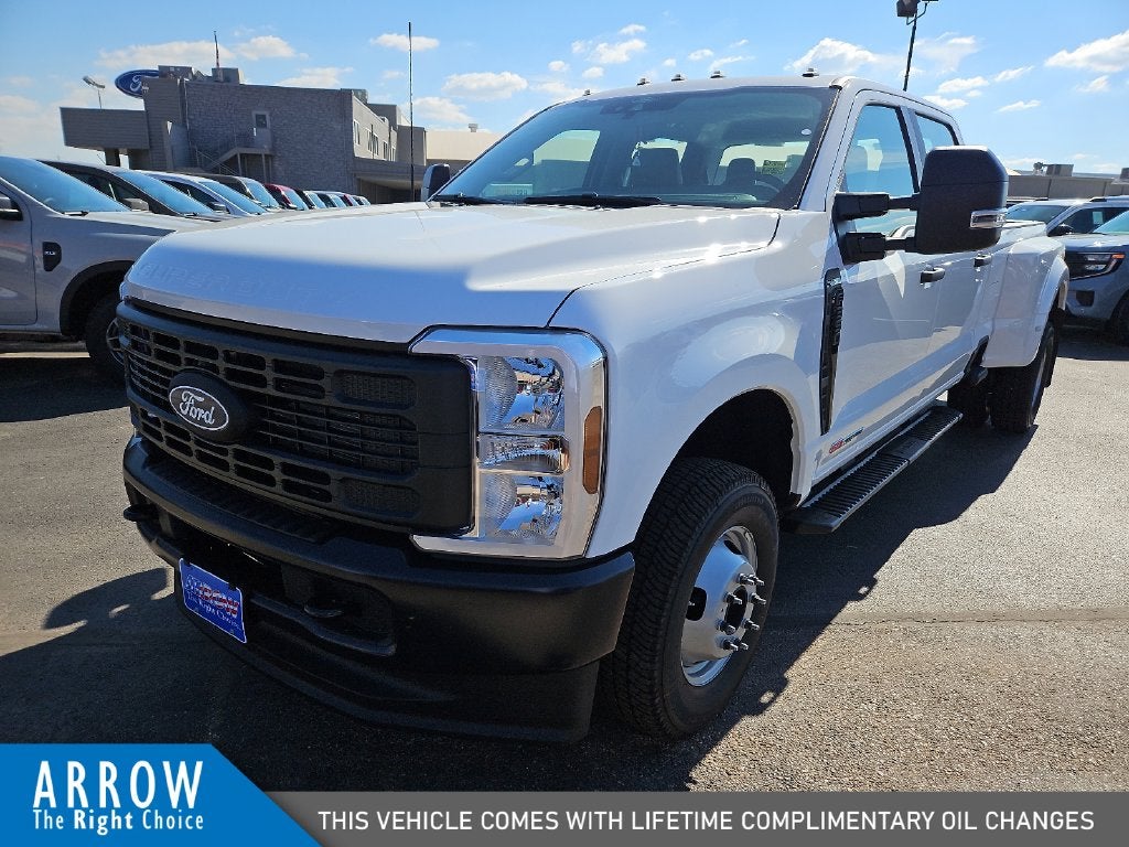 2027 Ford F-350SD XL