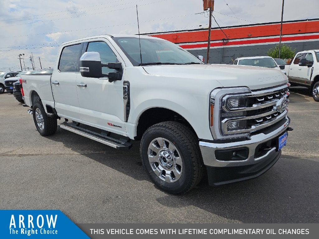 2027 Ford F-350SD Lariat