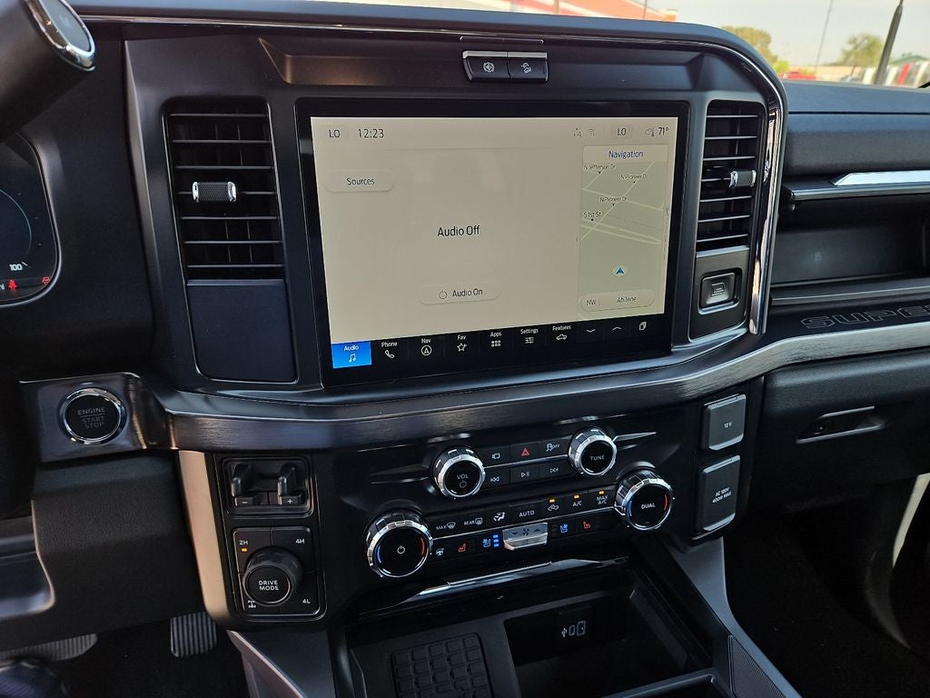 2026 Ford F-350SD Lariat