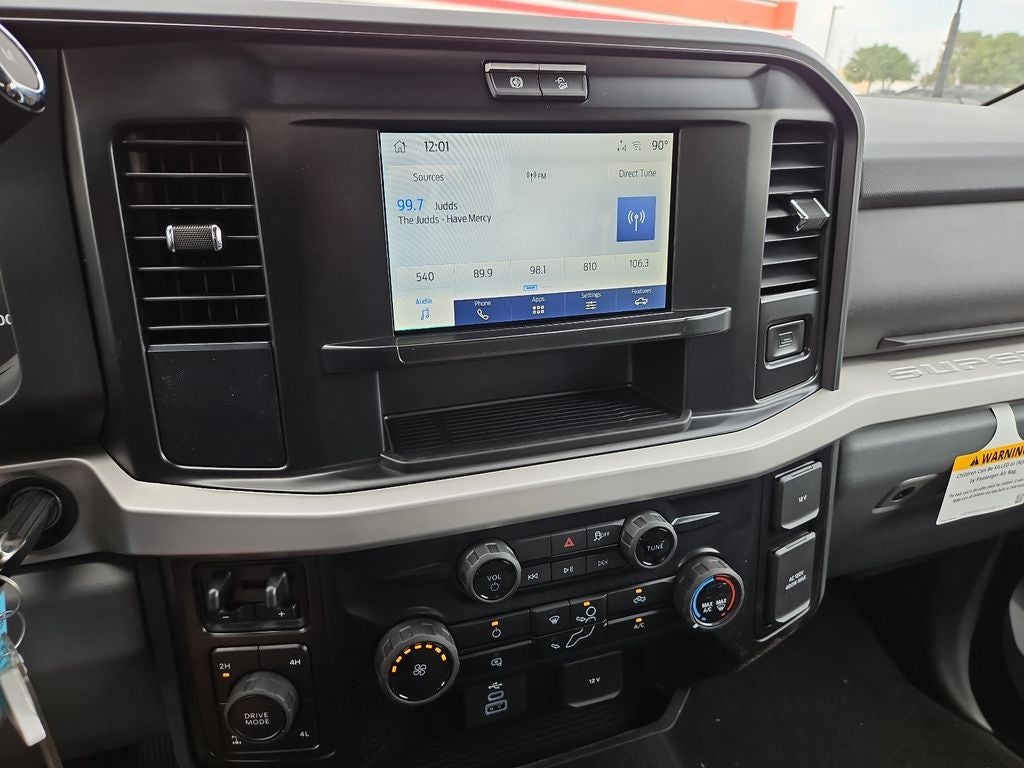 2026 Ford F-350SD XLT