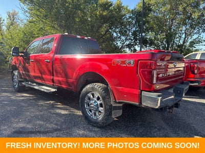 2022 Ford F-350SD Lariat