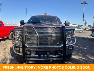 2022 Ford F-350SD Lariat