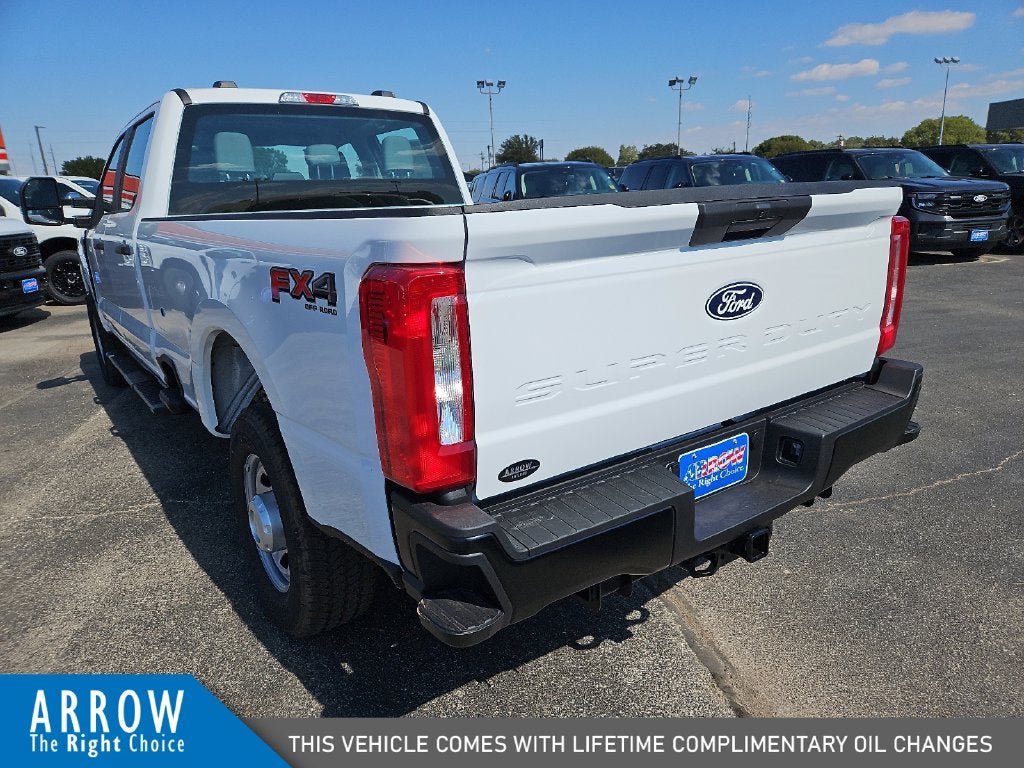 2027 Ford F-350SD XL DRW