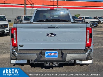 2027 Ford F-350SD Lariat DRW