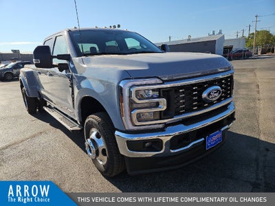 2027 Ford F-350SD Lariat DRW