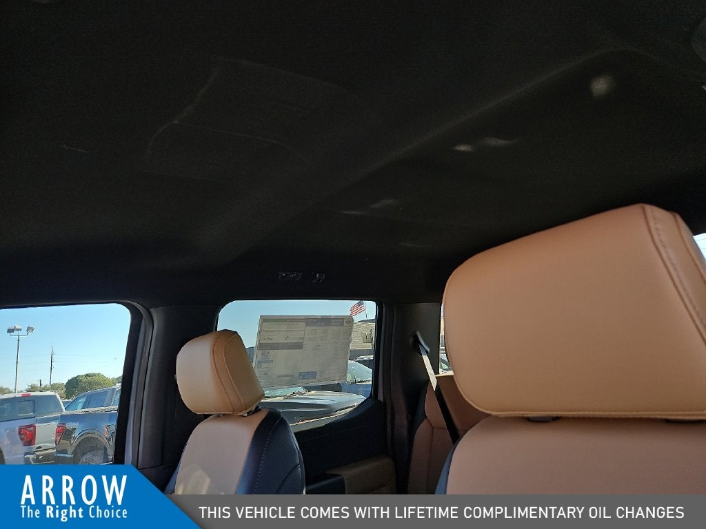 2027 Ford F-350SD Lariat DRW