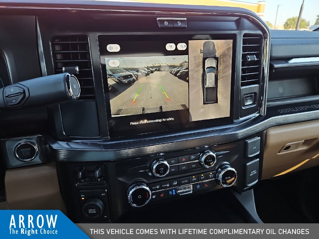 2027 Ford F-350SD Lariat DRW
