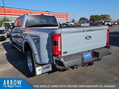 2027 Ford F-350SD Lariat DRW