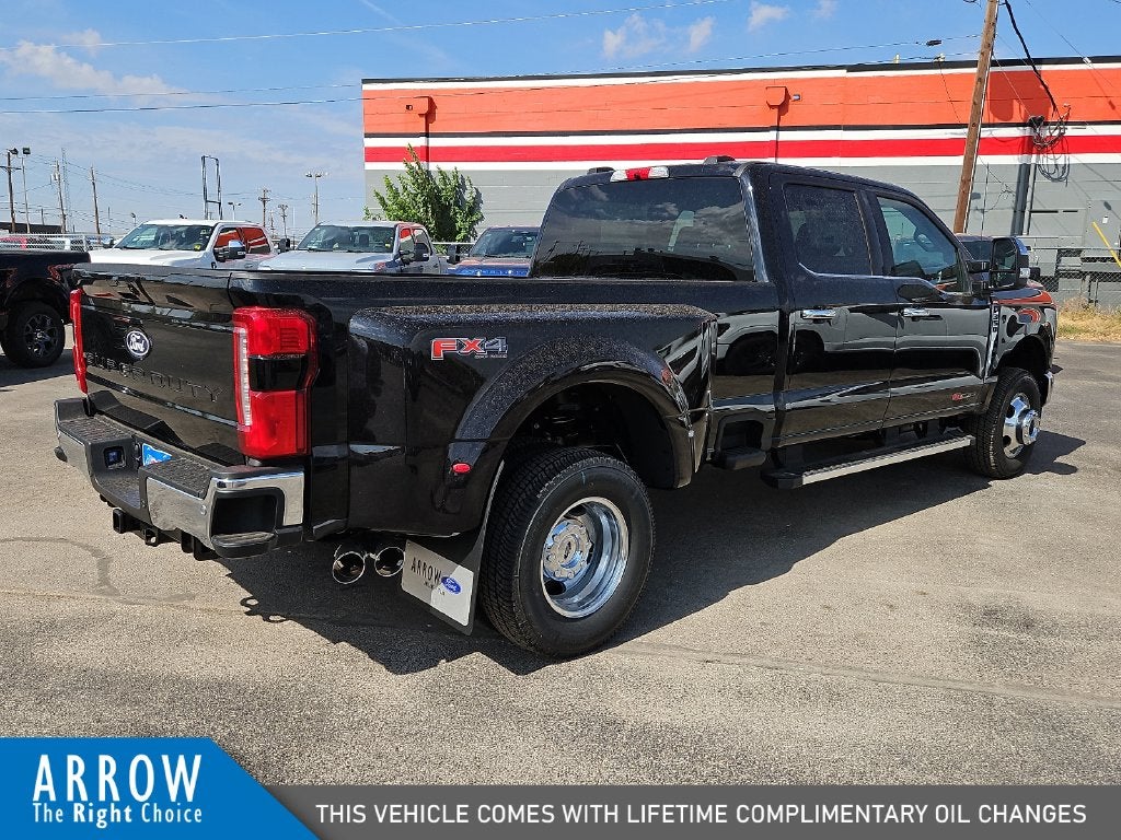 2027 Ford F-350SD Lariat DRW