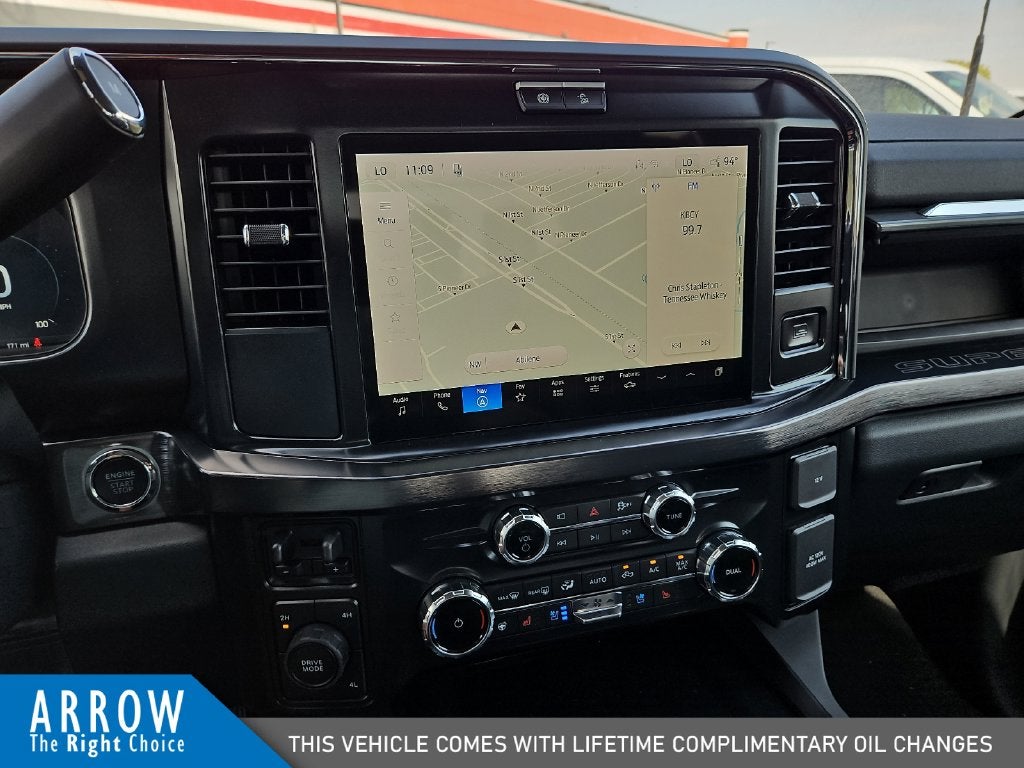 2027 Ford F-350SD Lariat DRW