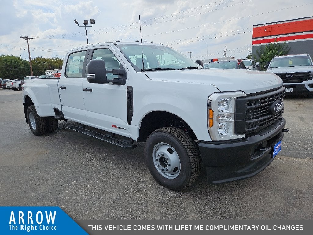 2027 Ford F-350SD XL DRW