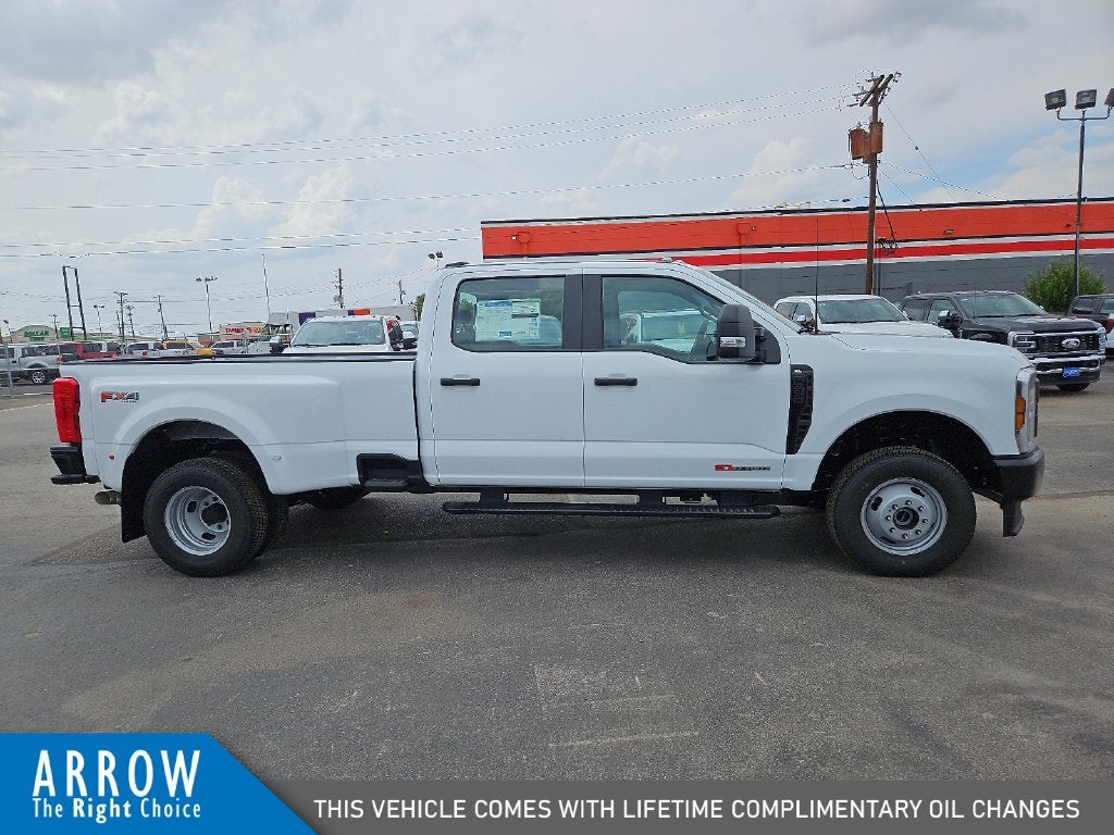 2027 Ford F-350SD XL DRW