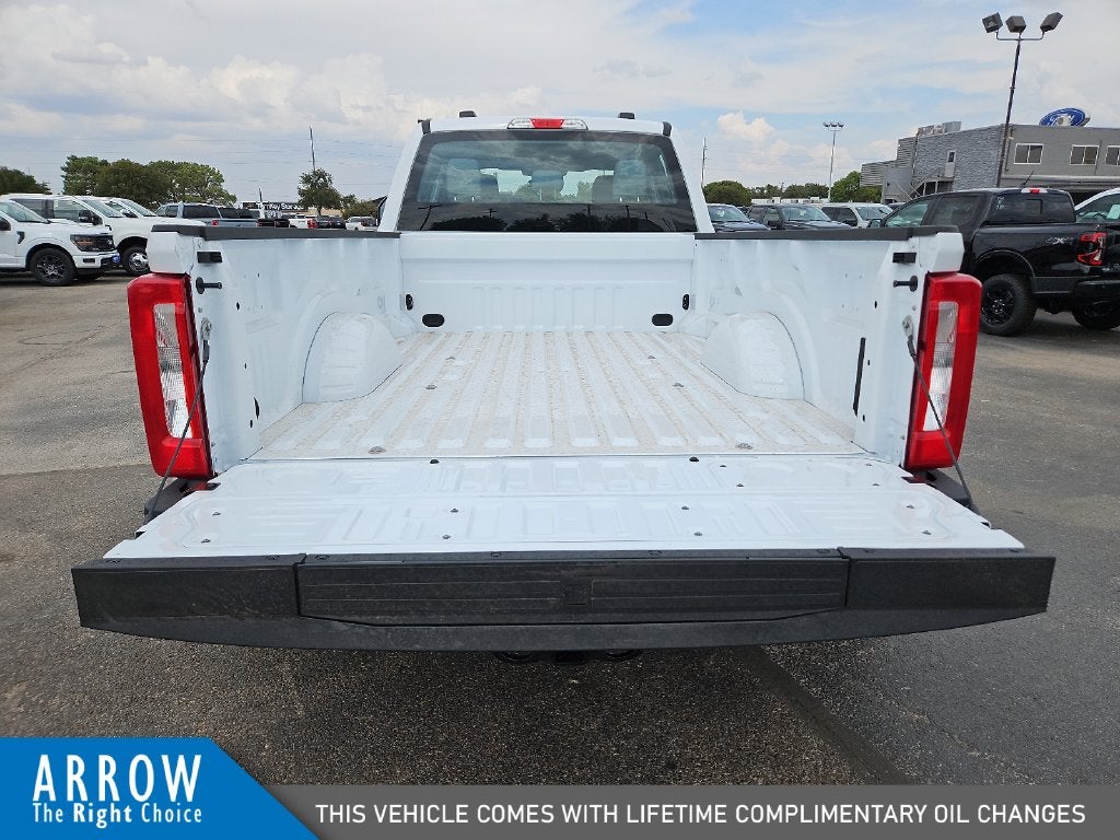 2027 Ford F-350SD XL DRW