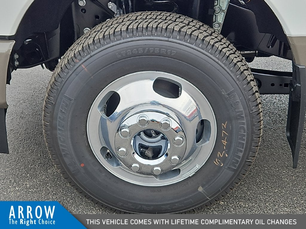 2027 Ford F-350SD King Ranch DRW
