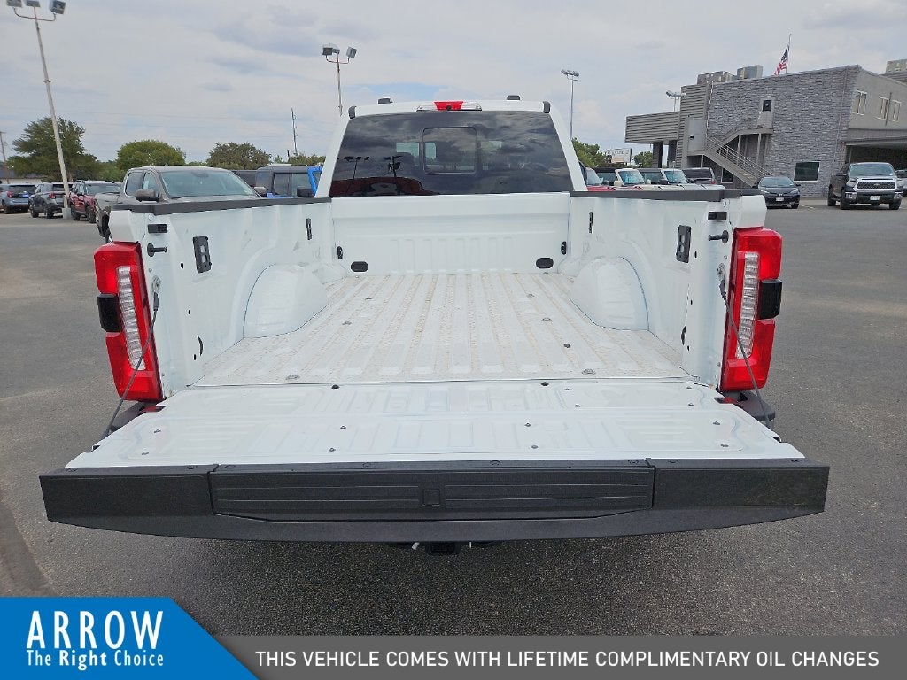 2027 Ford F-350SD King Ranch DRW