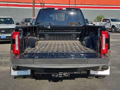 2027 Ford F-350SD King Ranch DRW