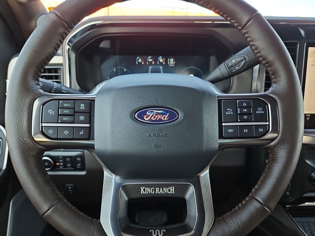 2027 Ford F-350SD King Ranch DRW