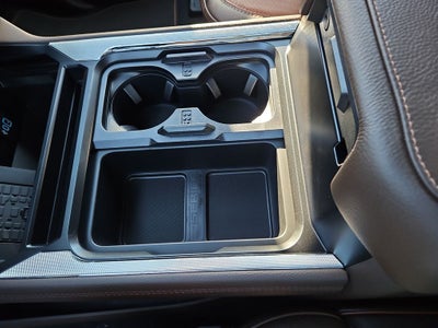 2027 Ford F-350SD King Ranch DRW