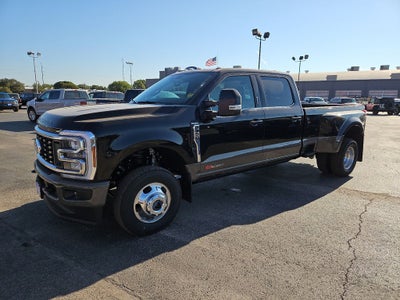 2027 Ford F-350SD King Ranch DRW