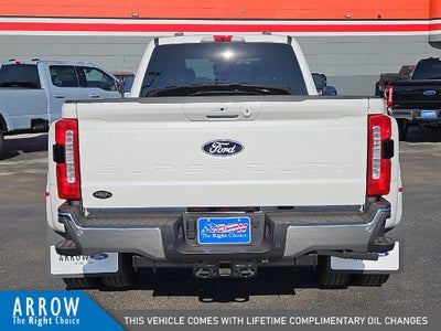 2027 Ford F-350SD Lariat DRW
