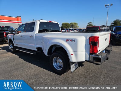 2027 Ford F-350SD Lariat DRW