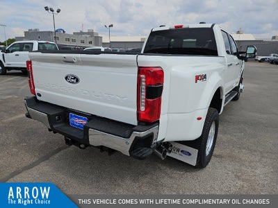 2027 Ford F-350SD Lariat DRW
