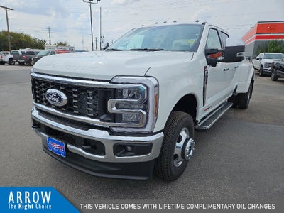 2027 Ford F-350SD Lariat DRW