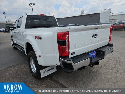 2027 Ford F-350SD Lariat DRW