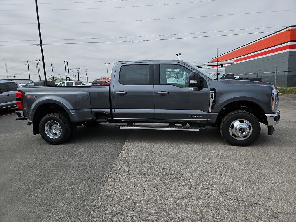 2026 Ford F-350SD Lariat DRW