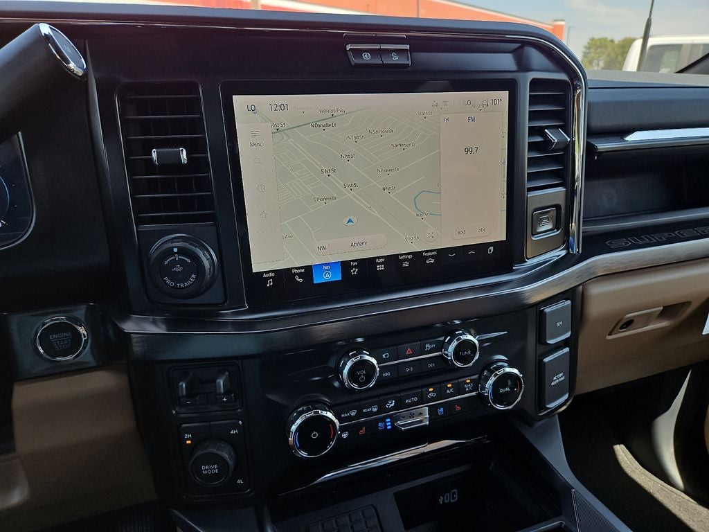 2026 Ford F-350SD Lariat DRW
