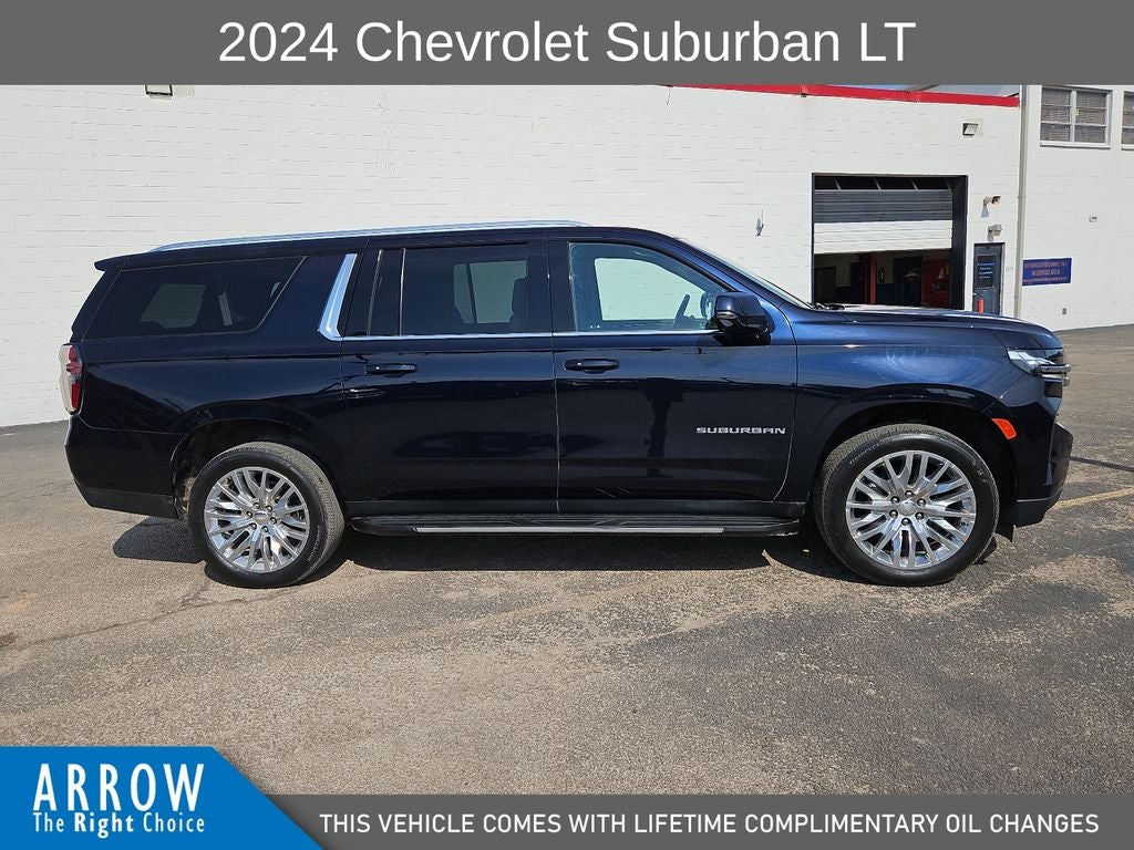 2024 Chevrolet Suburban LT