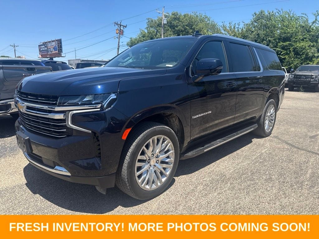 2024 Chevrolet Suburban LT