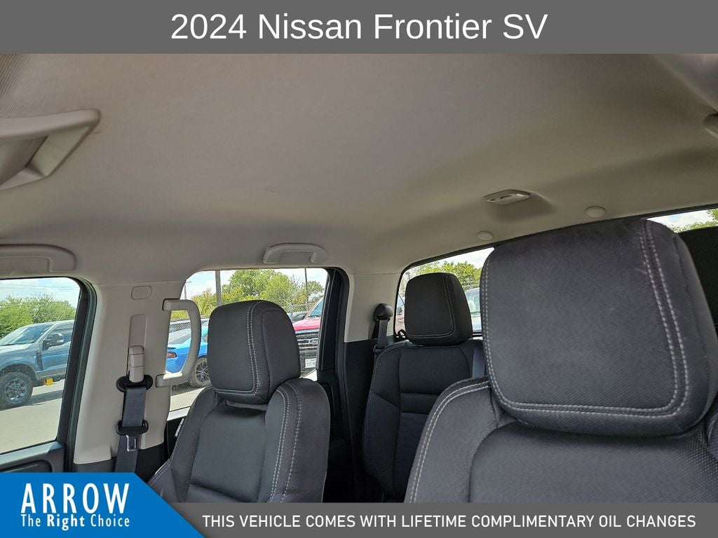 2024 Nissan Frontier SV
