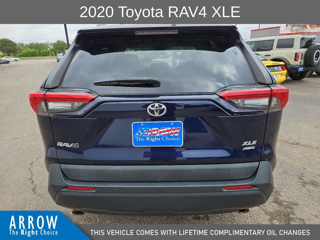 2020 Toyota RAV4 XLE
