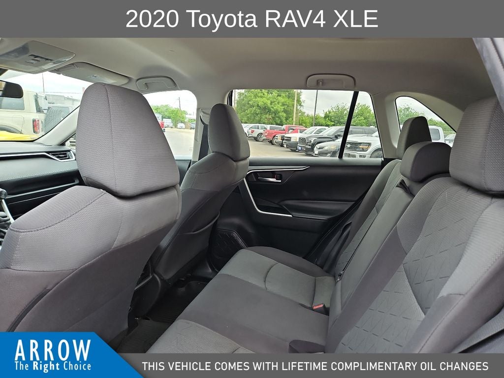 2020 Toyota RAV4 XLE