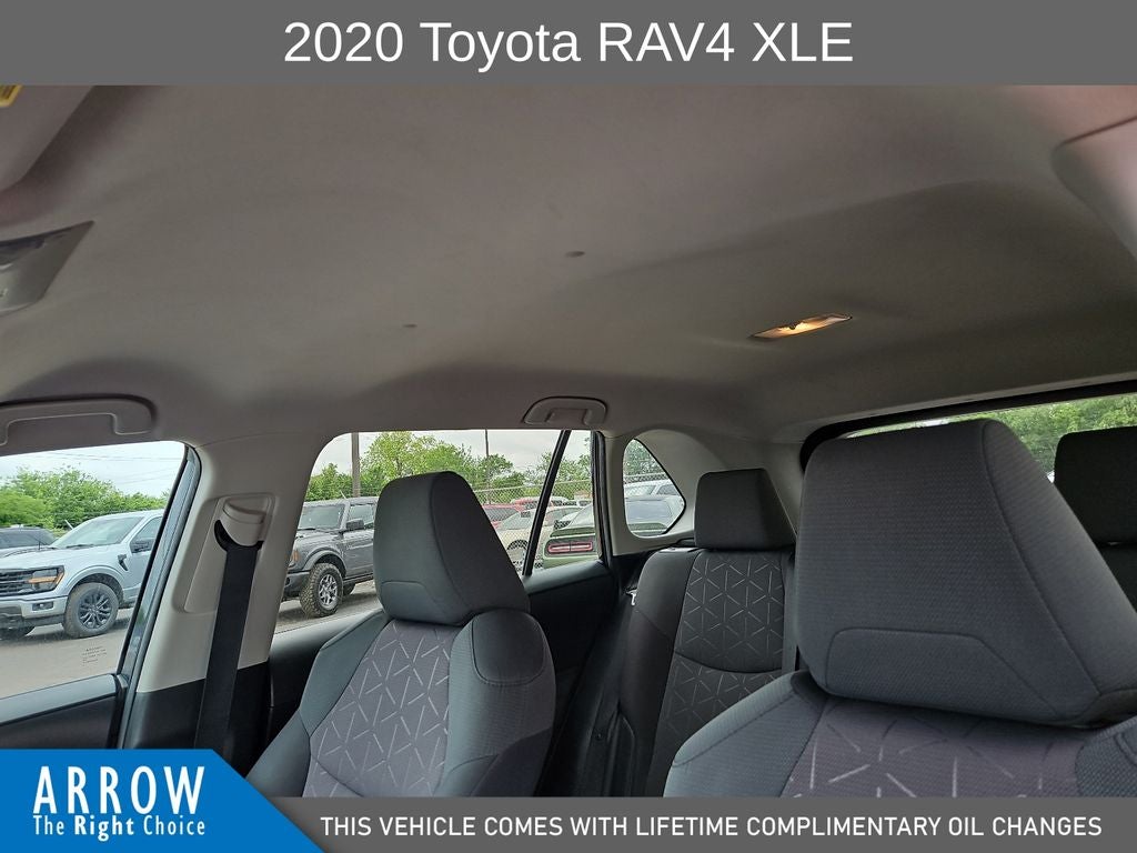 2020 Toyota RAV4 XLE