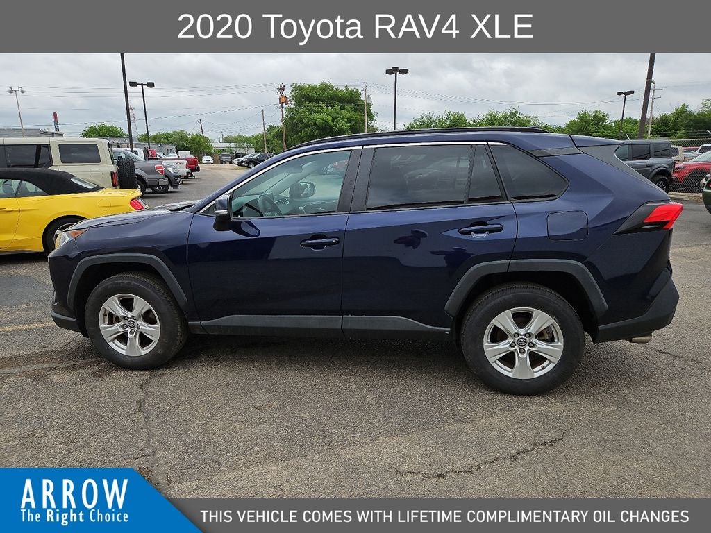 2020 Toyota RAV4 XLE