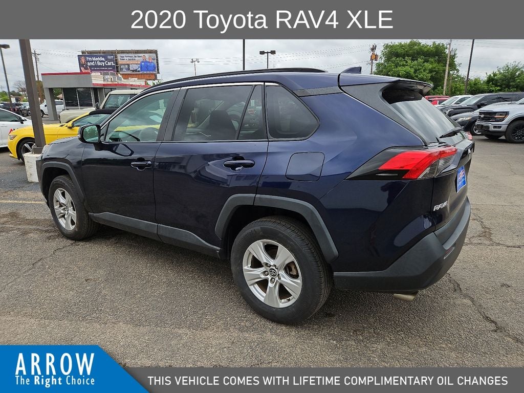 2020 Toyota RAV4 XLE