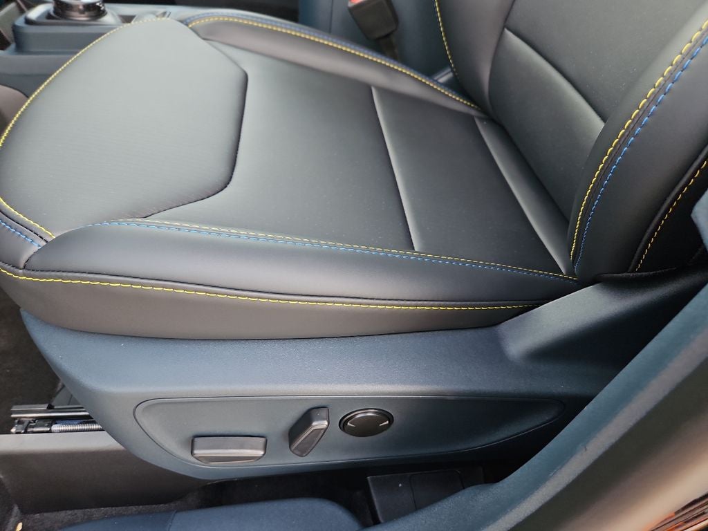 2025 Ford Maverick Lobo Standard