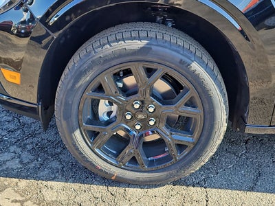 2026 Ford Maverick Lobo Standard