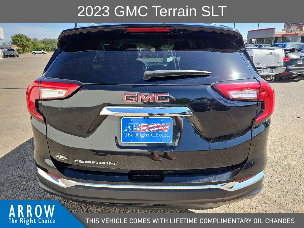 2023 GMC Terrain SLT