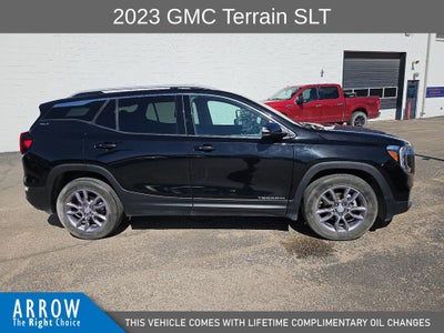 2023 GMC Terrain SLT
